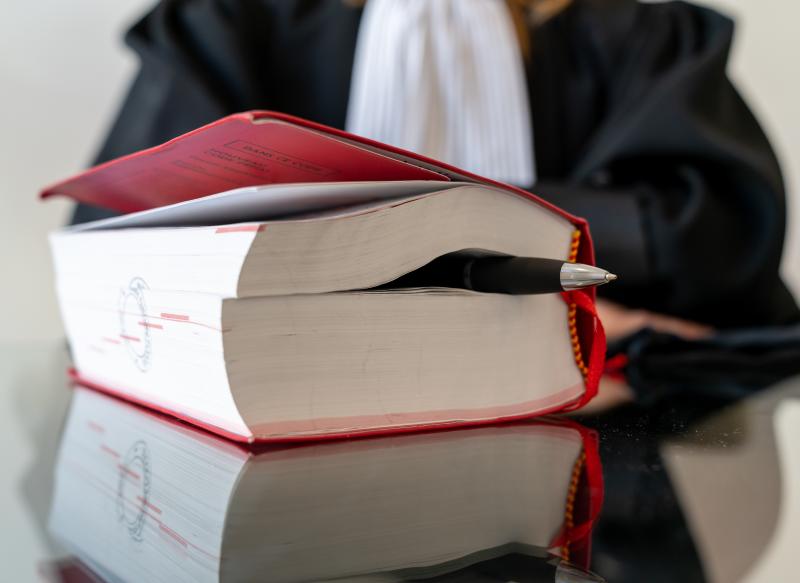 Cautionnement et protection du code de la consommation
