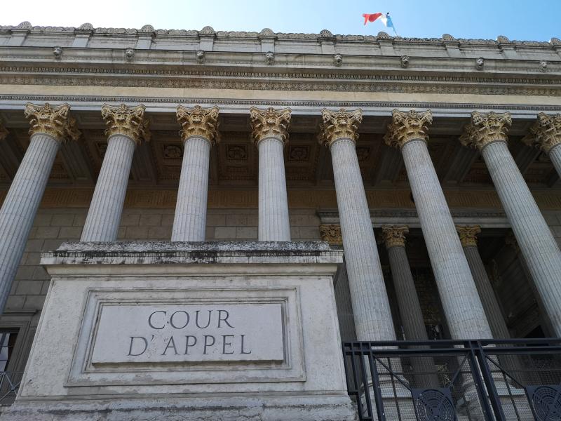 Constitutionnalité des restrictions de la loi Hoguet sur le droit à honoraires et indemnisation