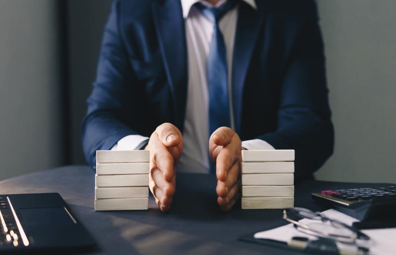 Copropriété : Clause du règlement interdisant la division des lots
