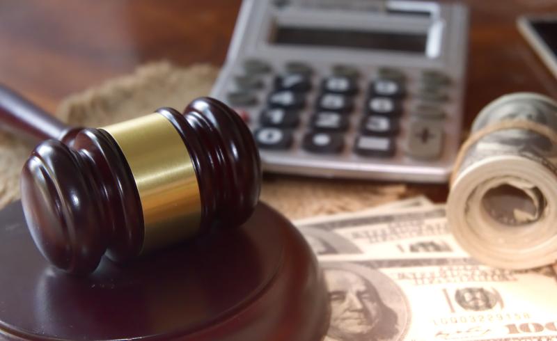 Copropriété : recouvrement de charges et dommages-intérêts